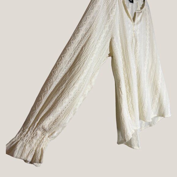 Frye Women's Textured Long Sleeve Peasant Blouse, Large - Picture 3 of 4